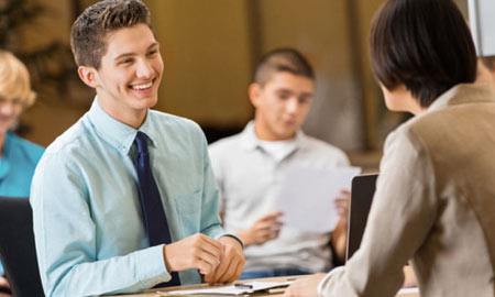 美国留学面试辅导机构哪家好？要考虑哪些方面？