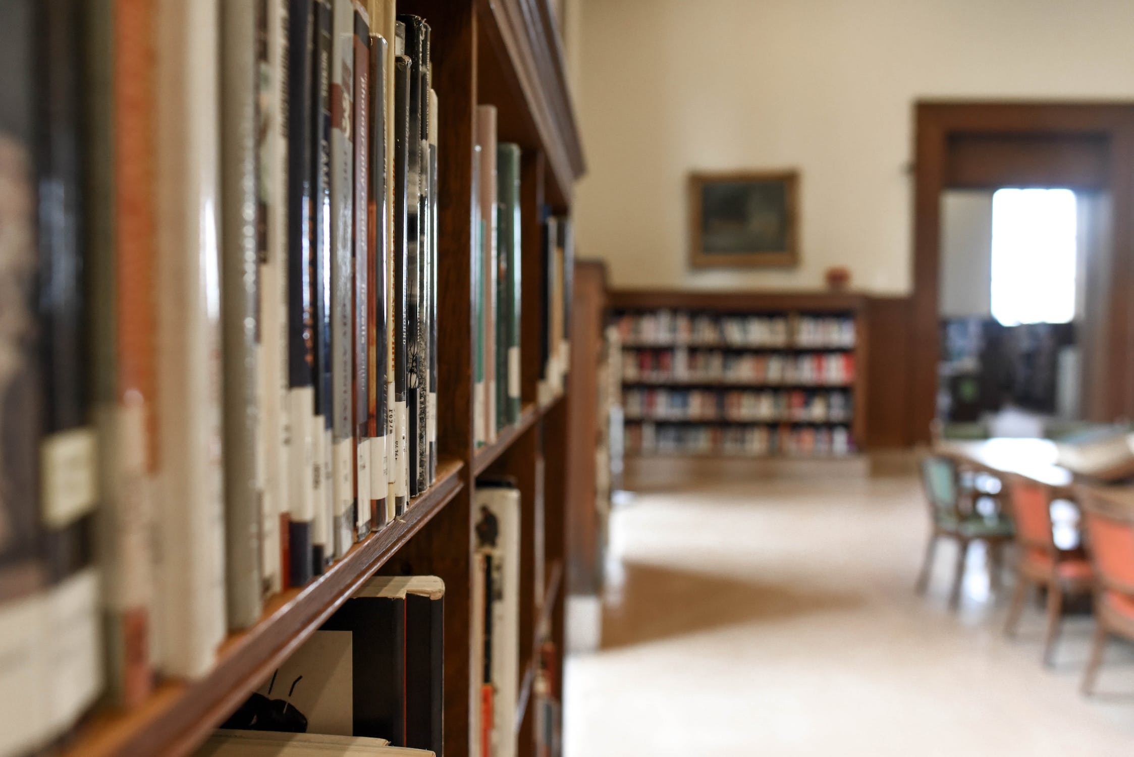科克大学留学生考试试卷是全英文吗？