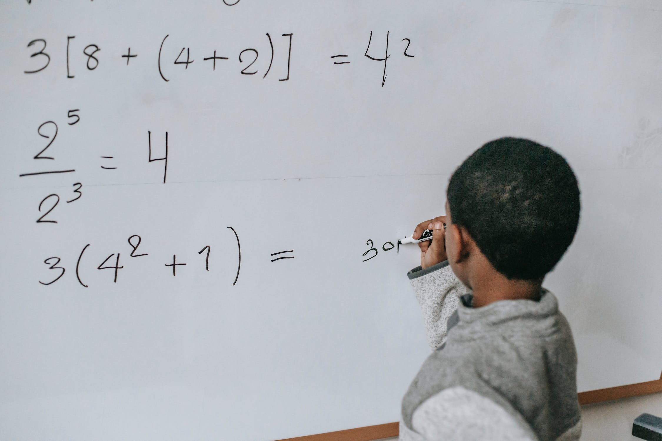 杜伦大学留学生重修挂科可以吗？